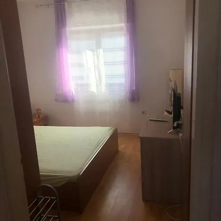 Apartament Sabunike